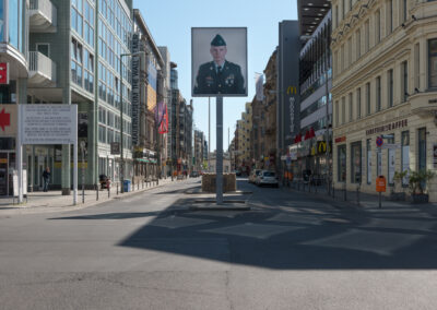 Checkpoint Charlie-553